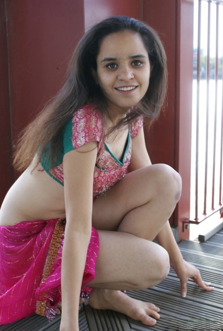 Jasmine Mathur hot pics