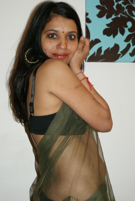 Kavya Sharma naked pics
