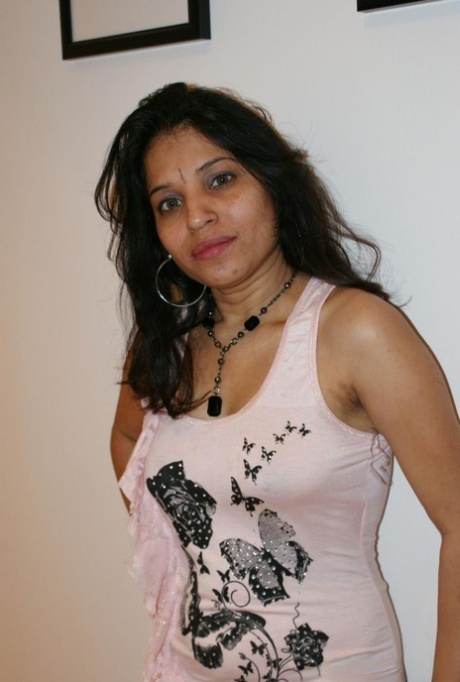 Kavya Sharma sex photos