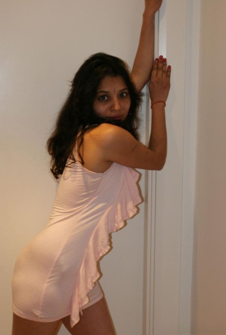 Kavya Sharma nude photo