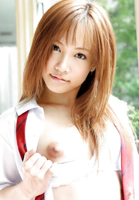 Reika Shiina porno pics