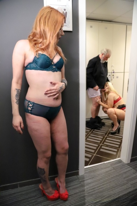 mature shower sex porno images